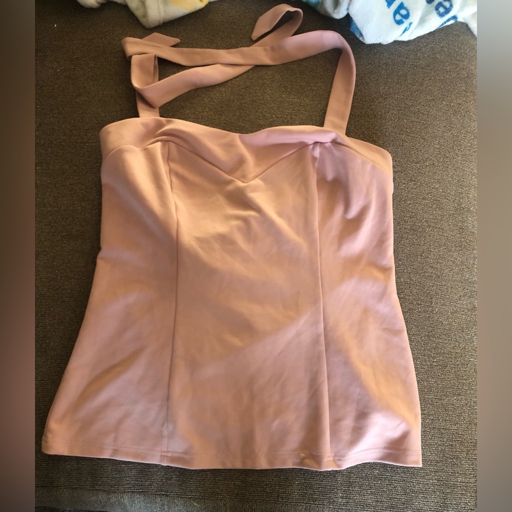 Mauve halter top for summer